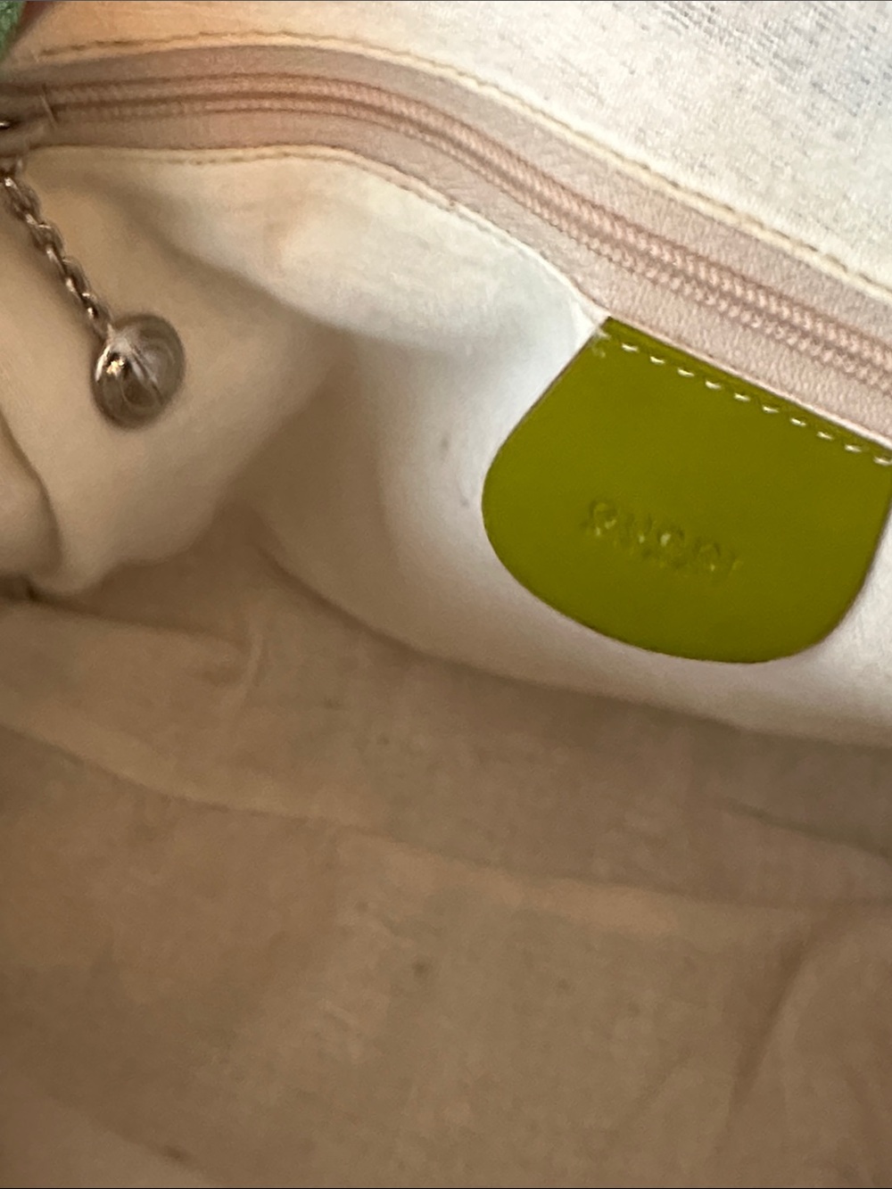 GUCCI Olive Green Patent Leather Handbag - Authentic - EUC - Picture 10 of 14